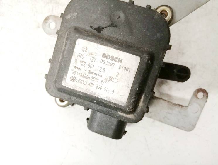 4B1820511D Audi A6 1999 Heater Vent Flap Control Actuator Motor - Thumbnail 3