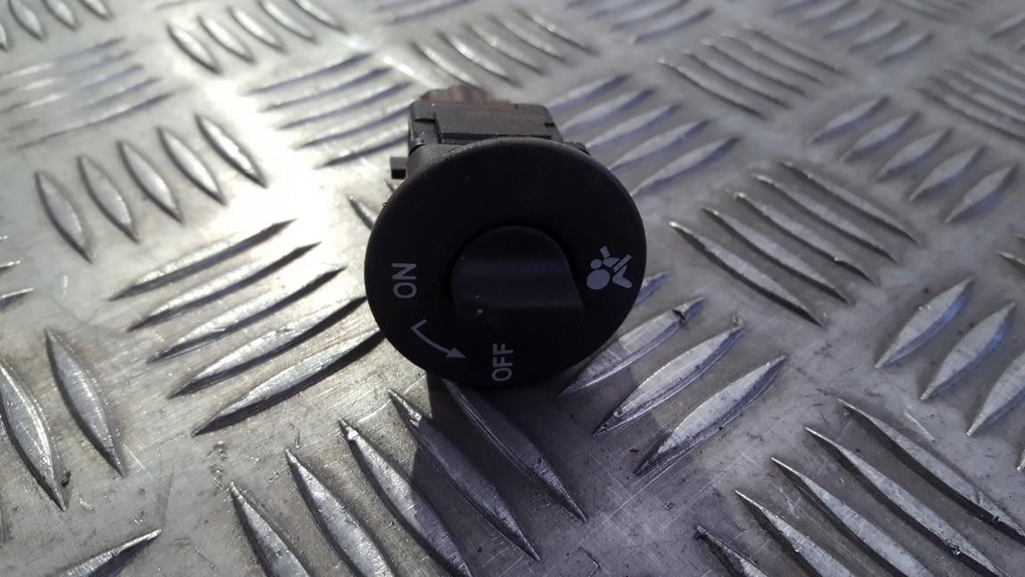 8200169599B Renault Laguna 2003 Przycisk włączania/wyłączania poduszki powietrznej (SRS)