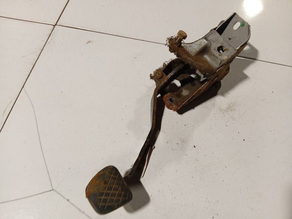 Honda CR-V 2002 Pedał hamulca