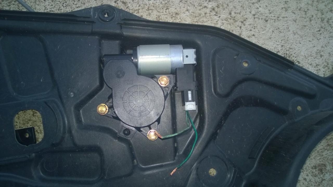 GJ6A5858X Mazda RX-8 2004 Durvju loga pacēlājs - PRIEKŠA PA KREISI - Thumbnail 2