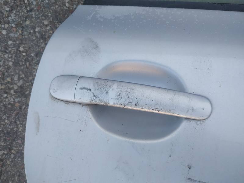 Volkswagen Passat 1997 Door Handle Exterior - REAR RIGHT