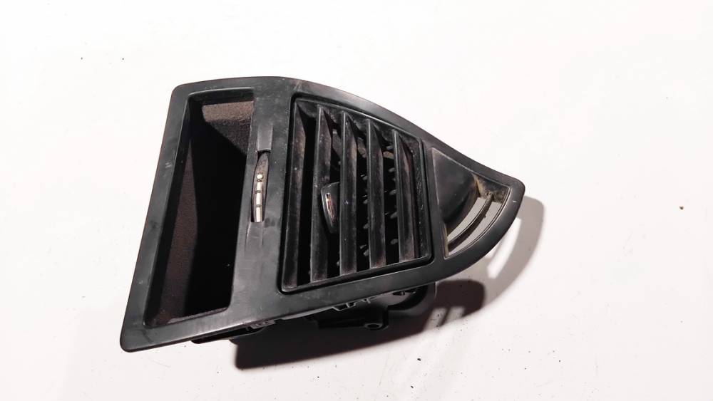 9649598977 Citroen C4 2006 Wloty powietrza do kabiny