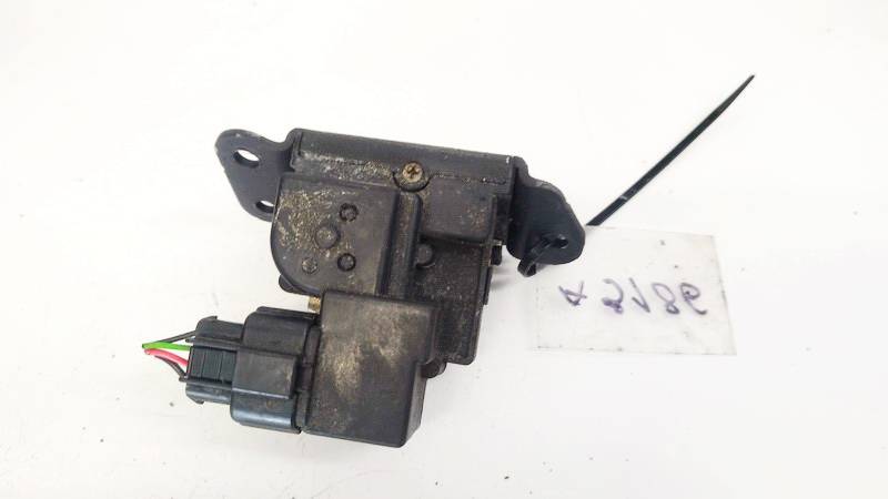 Kia Ceed 2007 Замок багажника - Thumbnail 2