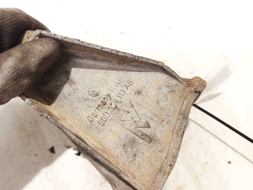 8D0399113AB Volkswagen Passat 1997 Engine Mount Bracket and Gearbox Mount Bracket - Thumbnail 3