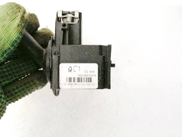 1K0953519A Skoda Octavia 2005 Wiper ARM STEERING COLUMN SWITCH - Thumbnail 3