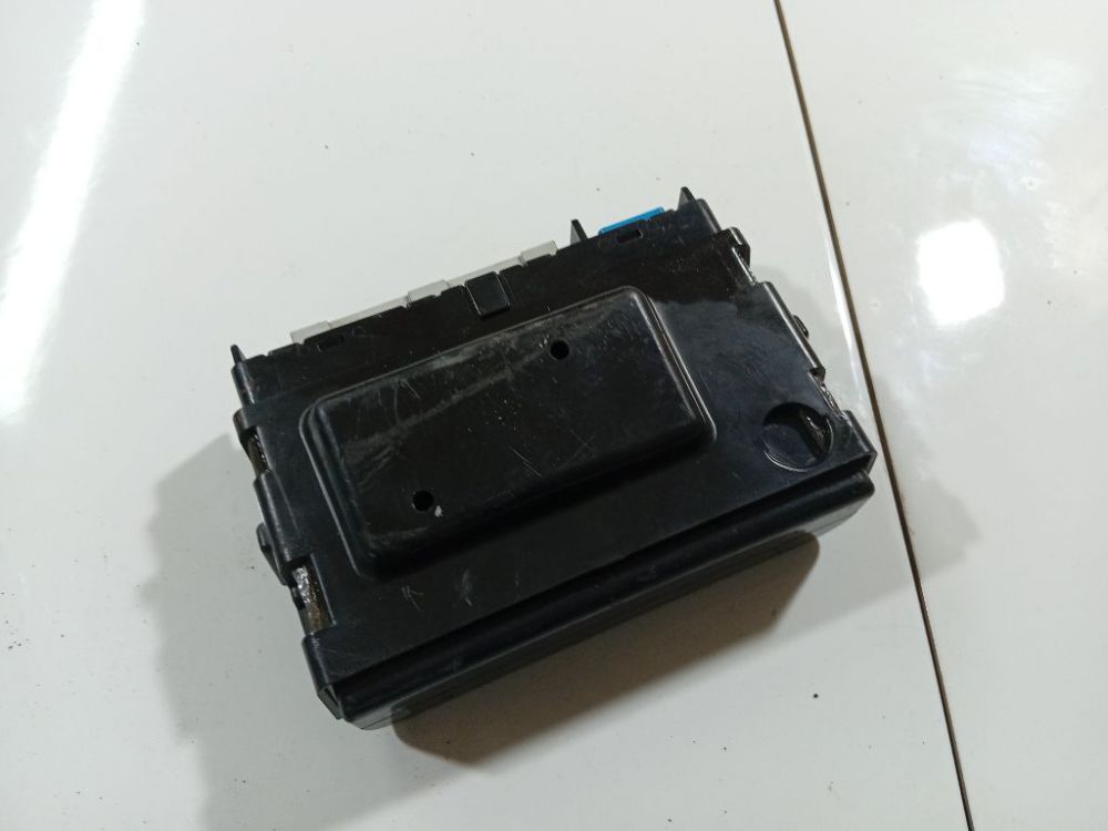 25720679 Cadillac SRX 2004 Komforta bloks - Thumbnail 3