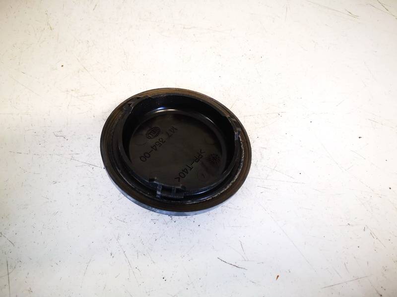 14735400 Mercedes-Benz C-CLASS 2002 Headlight bulb dust cover cap - FRONT - Thumbnail 2