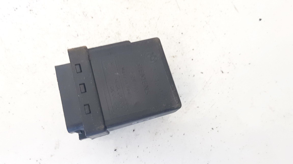 2246919 BMW 5-Series 2003 Przekaźnik świec żarowych