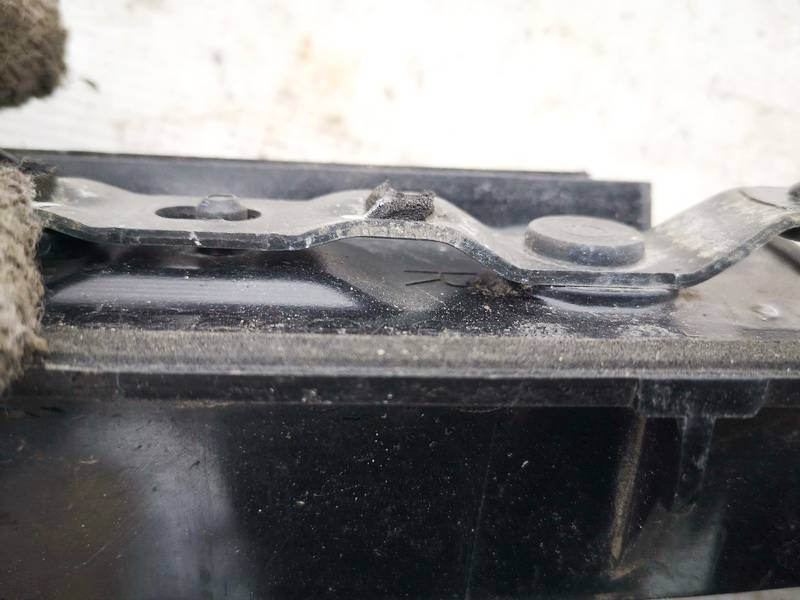 Mazda 5 2006 Roof rail - right side - Thumbnail 3