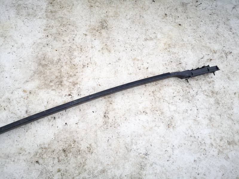 Mazda 5 2006 Roof rail - right side