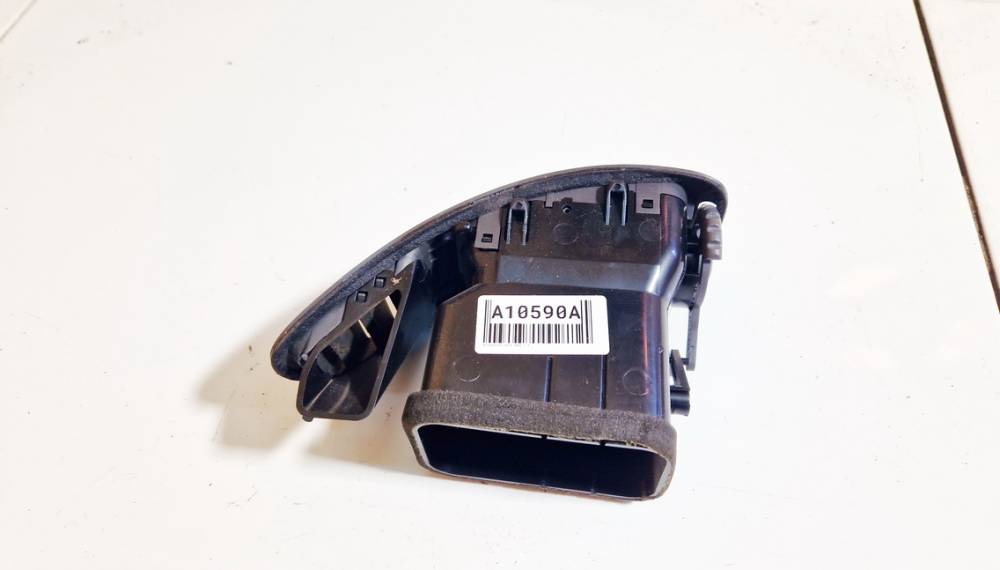 SPC00148 Mitsubishi Colt 1996 Dash Vent (Air Vent Grille) - Thumbnail 2