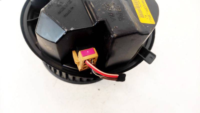 1K1820015C Volkswagen Touran 2005 Heater blower assy - Thumbnail 2
