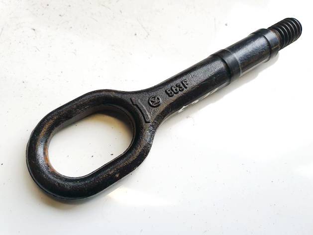 1T0805615A Skoda Octavia 2012 Traukimo kilpa (Kilpa buksyravimo)