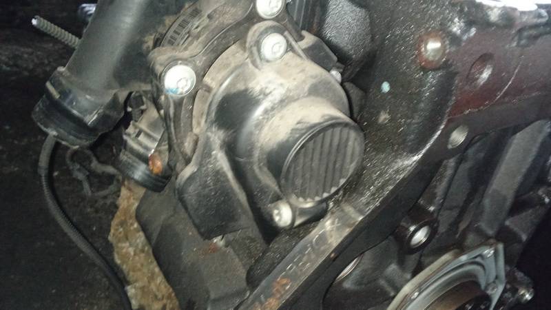 06H121026BF Skoda Superb 2012 Water pump - Thumbnail 4