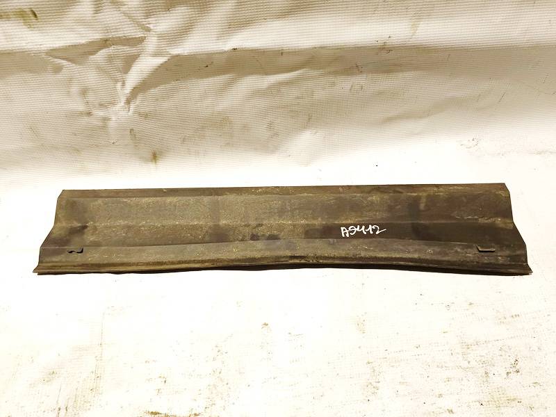 Opel Vectra 1999 Valytuvu apdailos plastmase P.