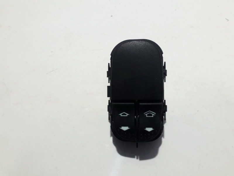 539810 Ford Focus 2004 Power window control (Window Regulator-Window Switch)