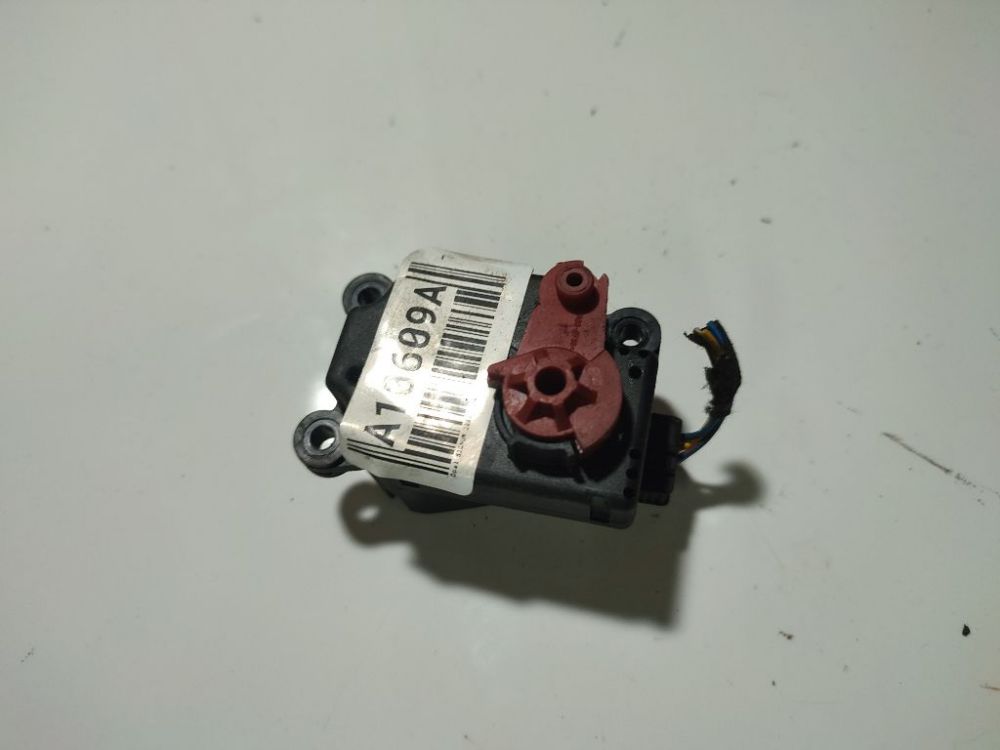 006967E06D Opel Signum 2005 Heater Vent Flap Control Actuator Motor