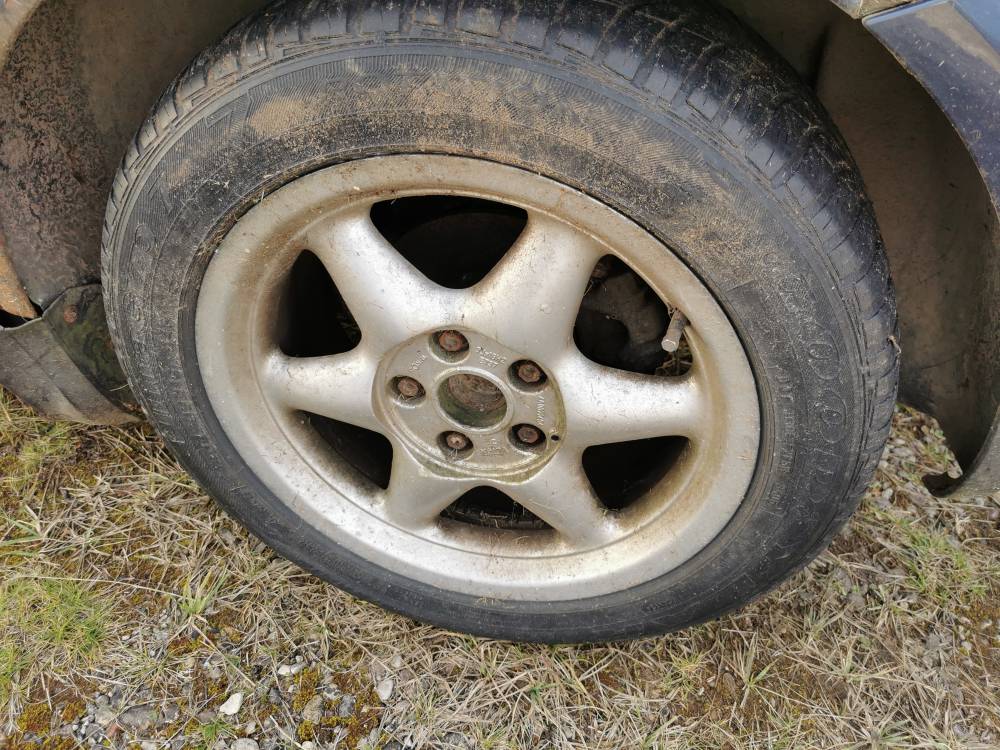 5X112 Volkswagen Passat 1997 Jeu de roues pluie R15