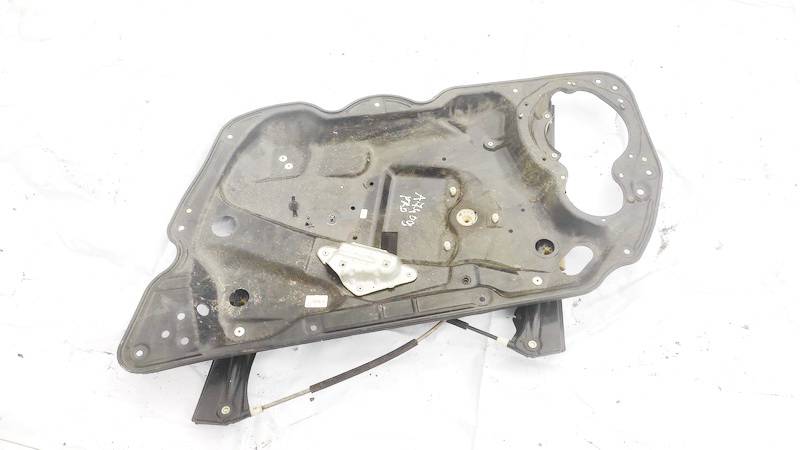 Volkswagen Passat 2006 Door winder mechanism (Window Regulator) - FRONT RIGHT