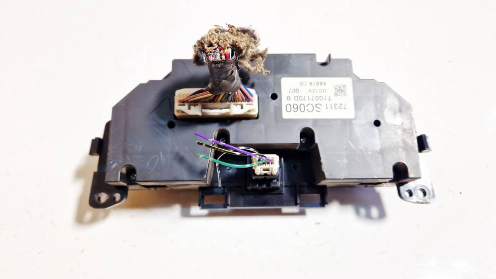72311SC060 Subaru Forester 2008 Climate Control Panel (heater control switches) - Thumbnail 2