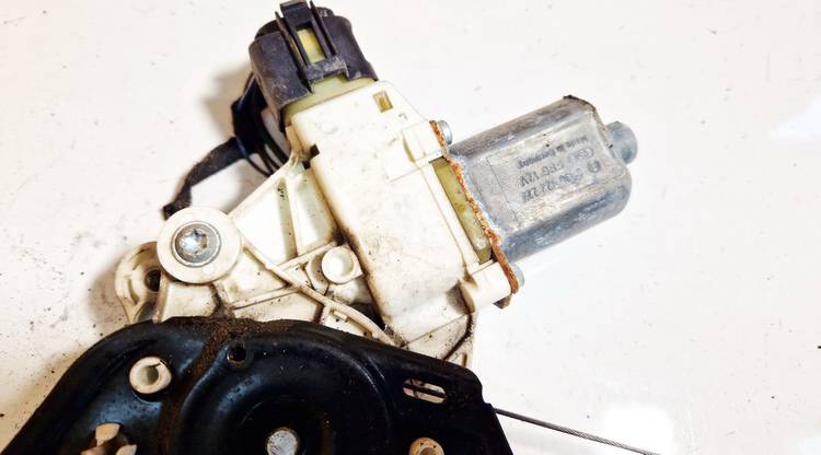 0130822227 BMW 1-Series 2005 Window Motor - FRONT RIGHT