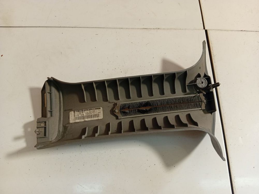 0UA61TRMABLT Chrysler Voyager 2006 Pillar Trim - MIDDLE LEFT