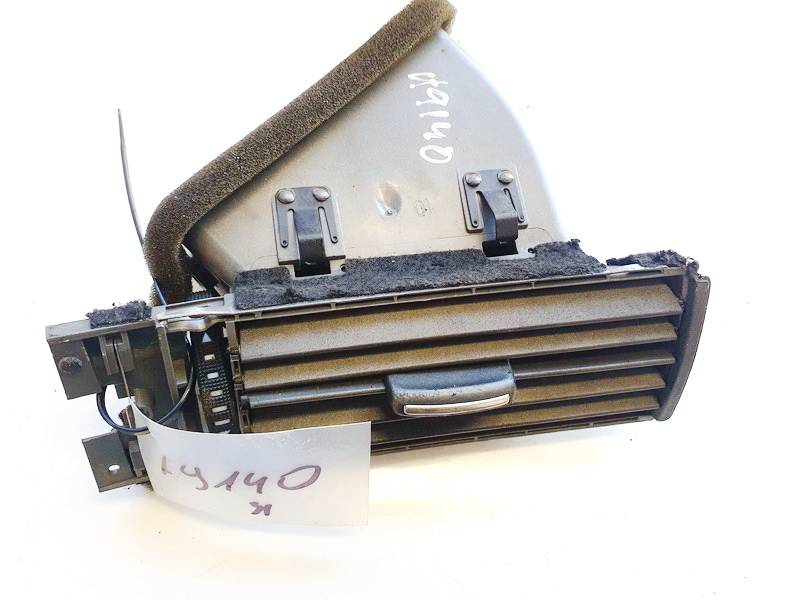 4F1820902B Audi A6 2005 Dash Vent (Air Vent Grille) - Thumbnail 2