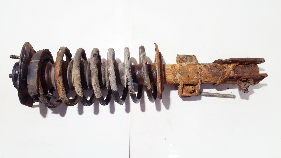 Volvo 850 1995 Sprężyna przedniego amortyzatora