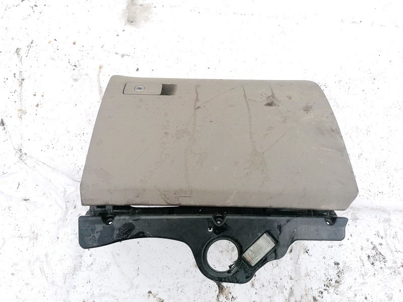 3C1857101 Volkswagen Passat 2006 Glove Box Assembly