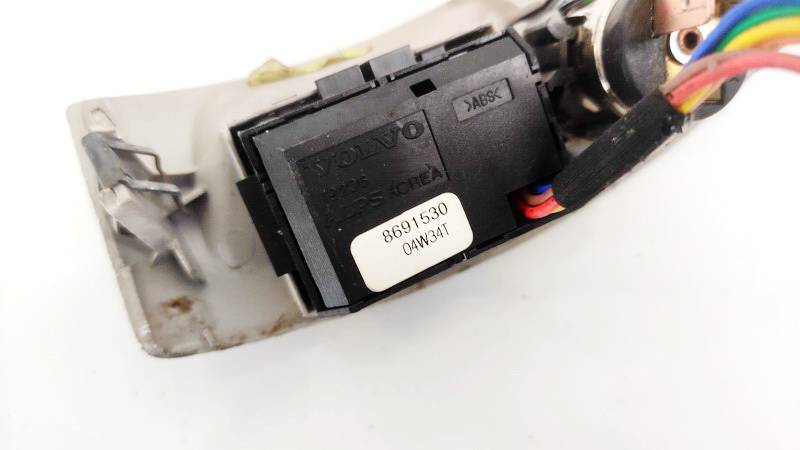 8691530 Volvo V50 2004 Traction control switch button (ASR Switch Anti-slip regulation) - Thumbnail 3