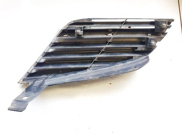 62320AU300 Nissan Primera 2002 Hood grille - FRONT - Thumbnail 3