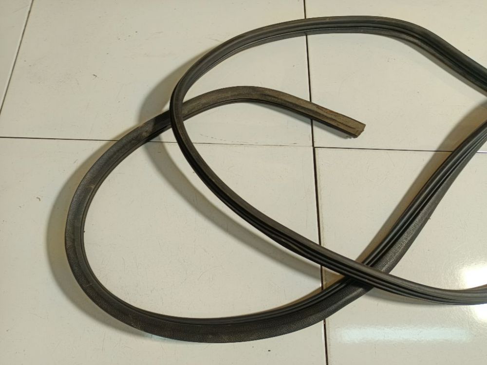 Iveco Daily 2007 Door Rubber - FRONT RIGHT - Thumbnail 2