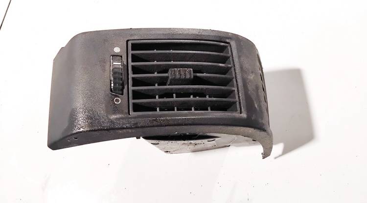 LS385822 Fiat Ducato 2011 Rejilla Aireadora -
Moldura protectora de la rejilla de ventilación lateral del panel