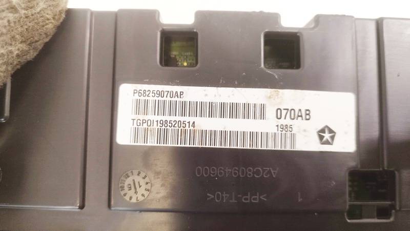 P68259070AB Chrysler 200 2015 Nopeusmittari – mittaristo - Thumbnail 3