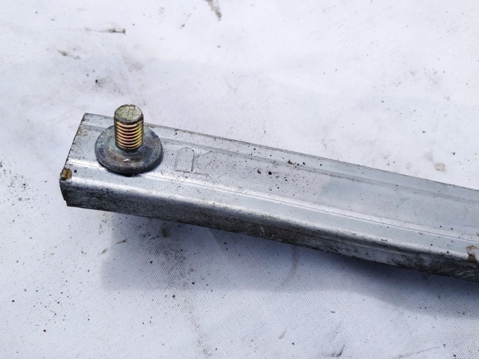 Mazda 323F 1998 Inne części - Thumbnail 3