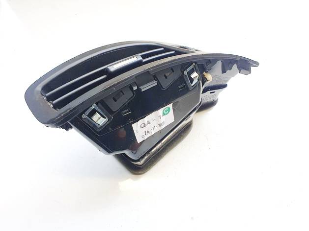 974901H000 Kia Ceed 2008 Dash Vent (Air Vent Grille) - RIGHT - Thumbnail 2