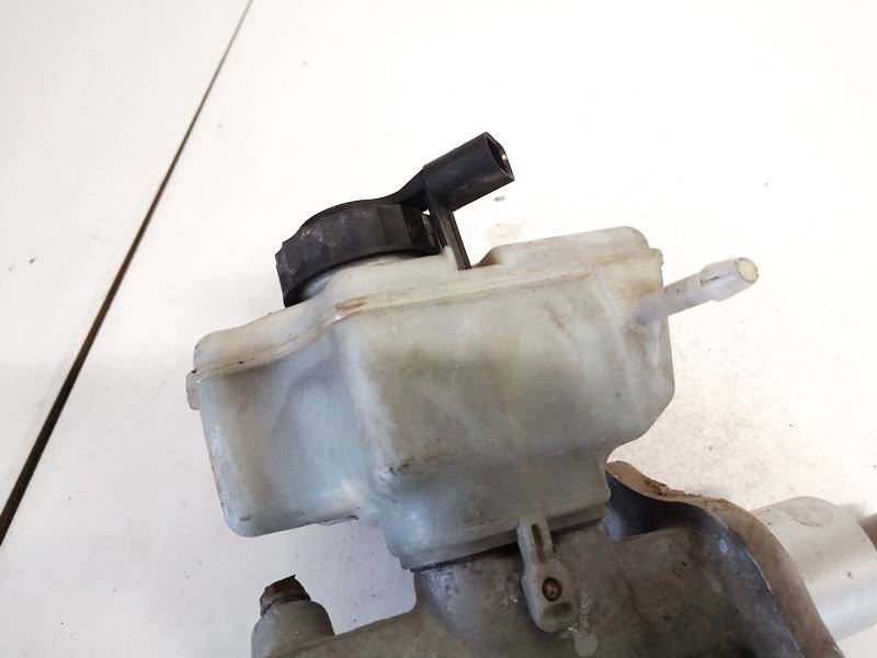 1K1611301 Skoda Octavia 2008 Brake Master Cylinder Reservoir - Thumbnail 2
