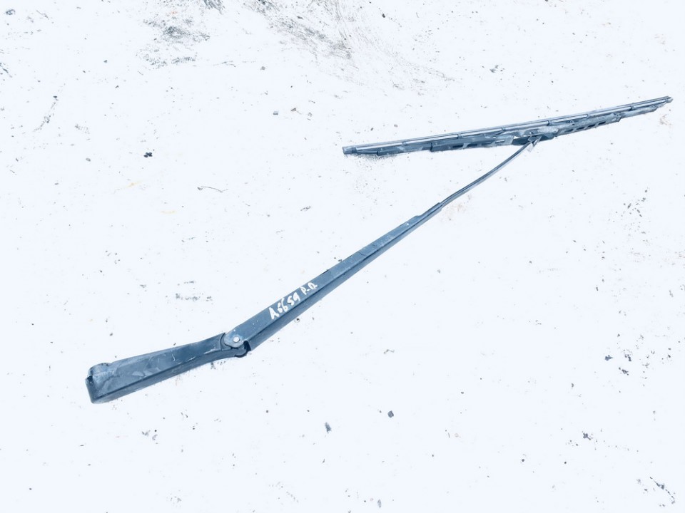 XS4117526BC Opel Astra 2003 Priekšējā slotiņas sviru (priekšējās slotiņas)