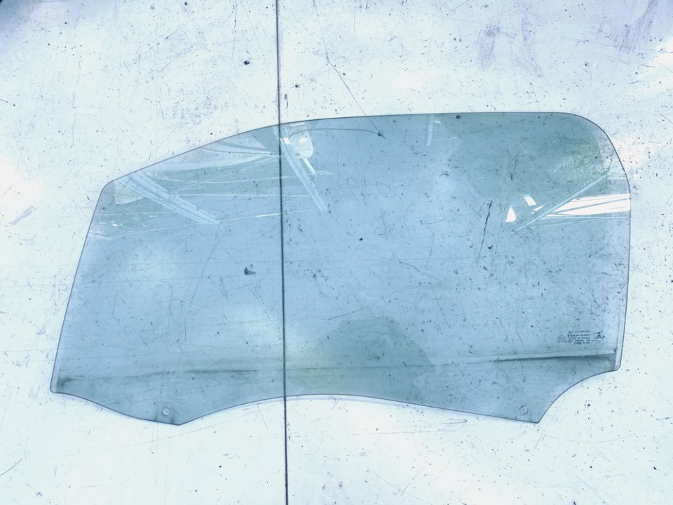 Citroen DS3 2014 Durvju stikls - PRIEKŠA PA KREISI