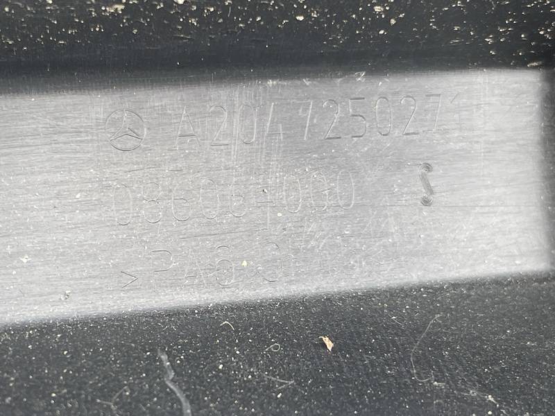 A2047250271 Mercedes-Benz C-CLASS 2013 Glass Trim Molding-weatherstripping - FRONT RIGHT - Thumbnail 3