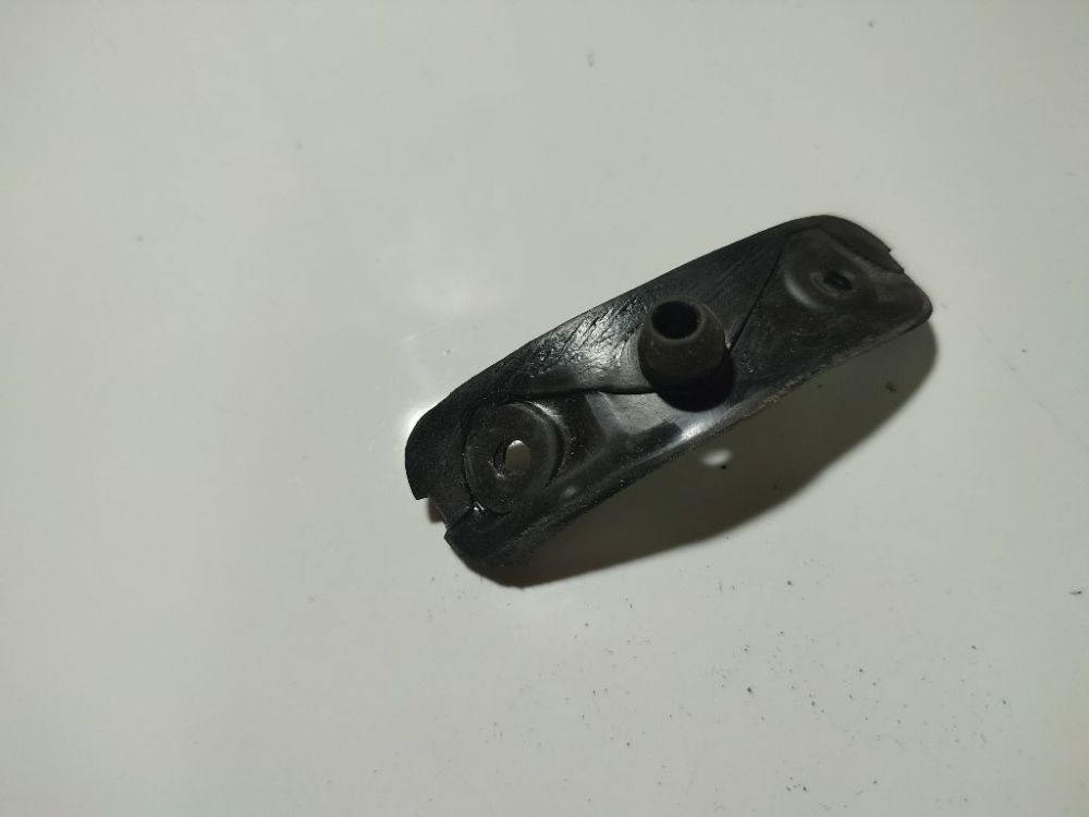 90460 Opel Omega 2001 Wykończenie wnętrza (plastikowe elementy)