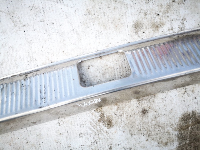 4B9864483A Audi A6 2001 Metal Boot Lip Cover - Thumbnail 2