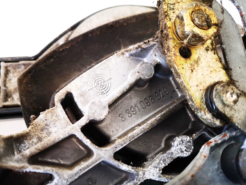 33910998329 Mercedes-Benz E-CLASS 2001 tringlerie dessuie glace - Thumbnail 3