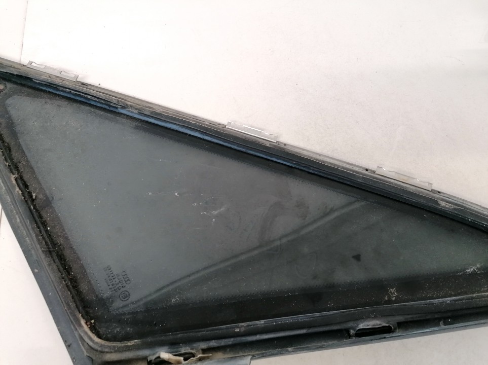 43R001190 Audi 100 1991 Corner quarter window glass - REAR LEFT - Thumbnail 3