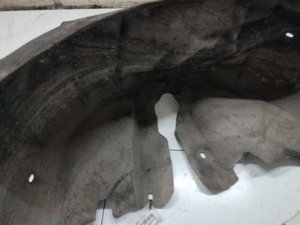 Audi A5 2009 Plastmasas zemspārns - AIZMUGURE PA LABI - Thumbnail 2