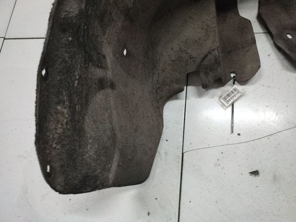 Audi A5 2009 Plastmasas zemspārns - AIZMUGURE PA LABI - Thumbnail 4