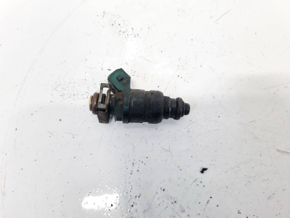 037906031AA Volkswagen Golf 1998 Fuel Injector