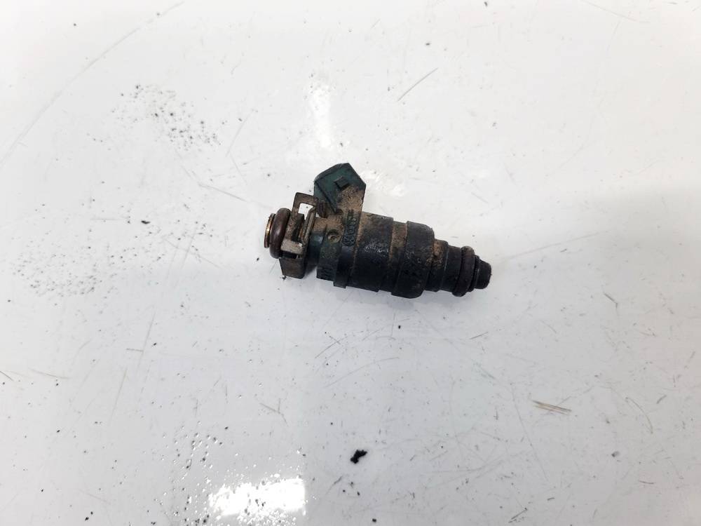 037906031AA Volkswagen Golf 1998 Fuel Injector