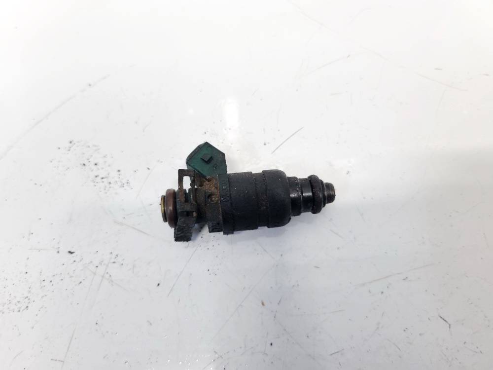 037906031AA Volkswagen Golf 1998 Fuel Injector