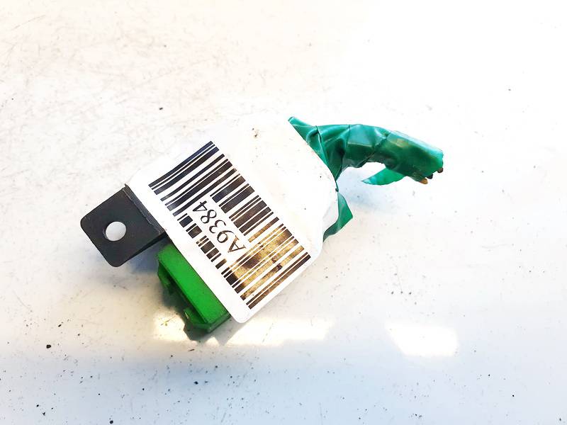 SCB1M1240 Mercedes-Benz C-CLASS 1994 Fuse box - Thumbnail 3